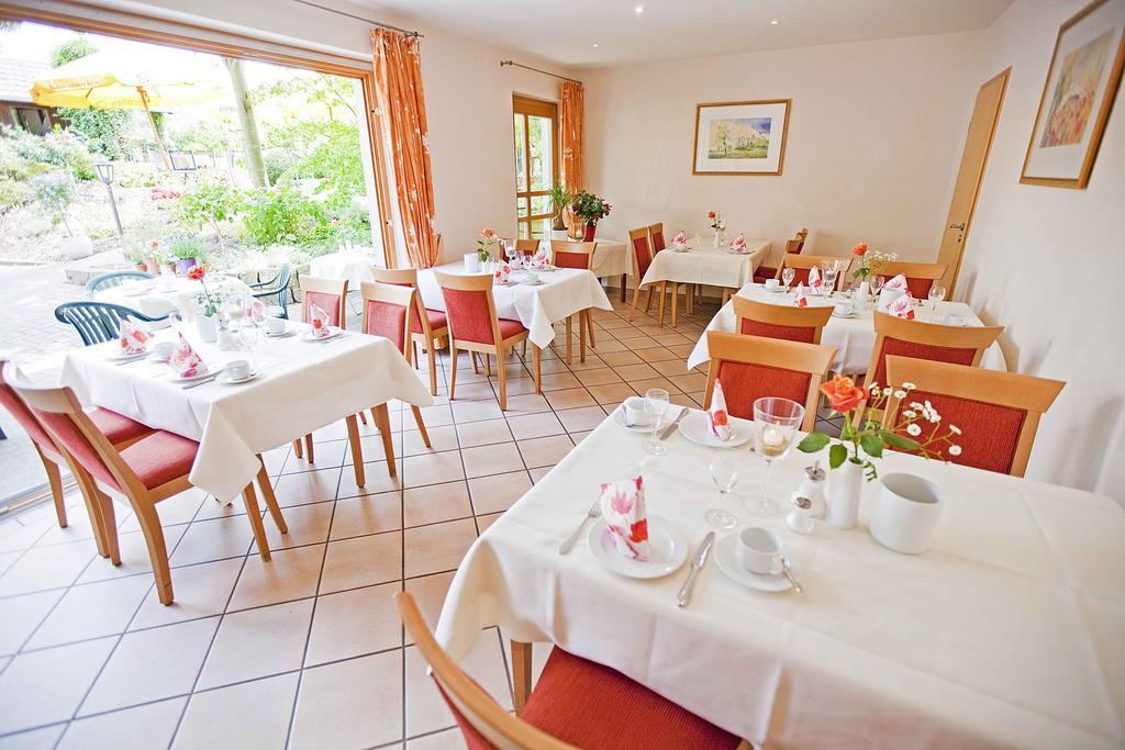 Hotel Gasthof Engel Appenweier Kültér fotó